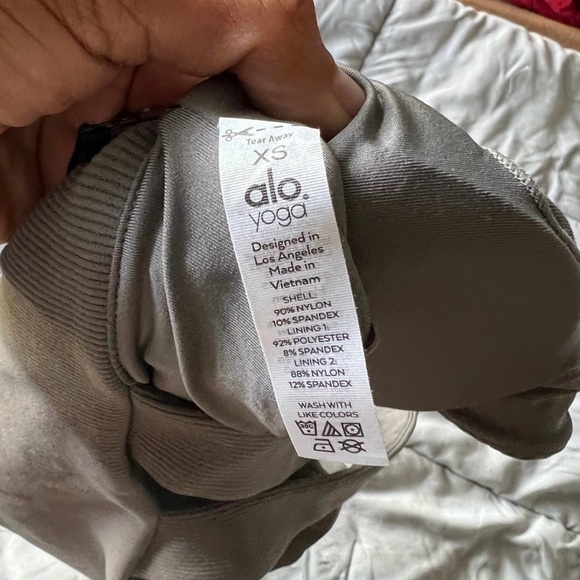 Alo yoga elevate tank studio pro NWT - Picture 4 of 5